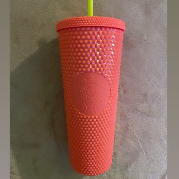 Starbucks 2022 Bling Studded Dragon Fruit 24oz Tumbler NEW - Picture 2 of 2